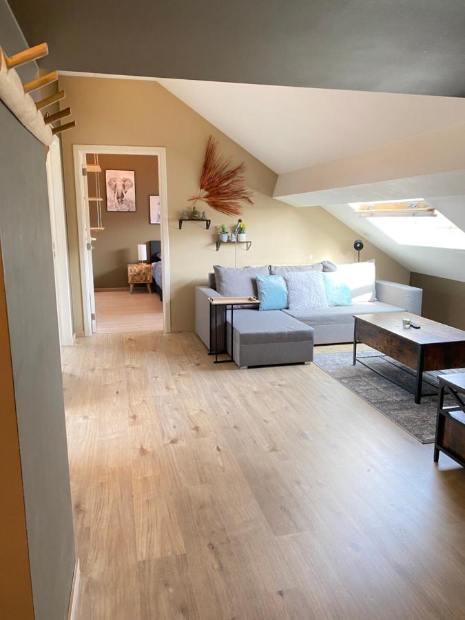 Cosy 2-Bedroom Apartment In The Center Of Hotton Ngoại thất bức ảnh